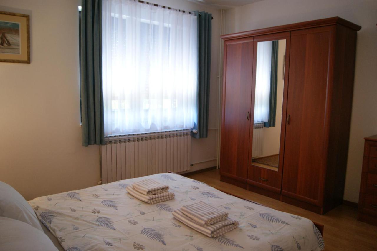 Apartment Lynx Korenica Exterior foto