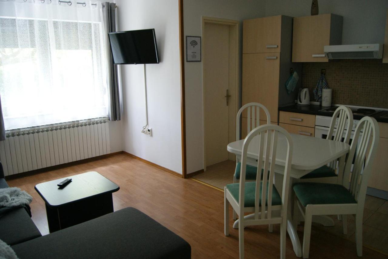 Apartment Lynx Korenica Exterior foto